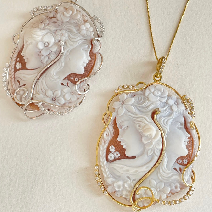 CHARMING DOUBLE PORTRAIT CAMEO -SILVER-