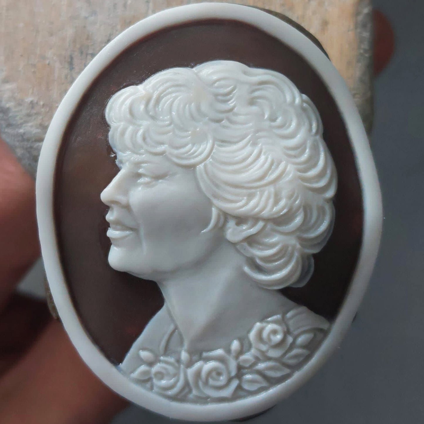 PERSONALISE YOUR CAMEO - ONE FACE