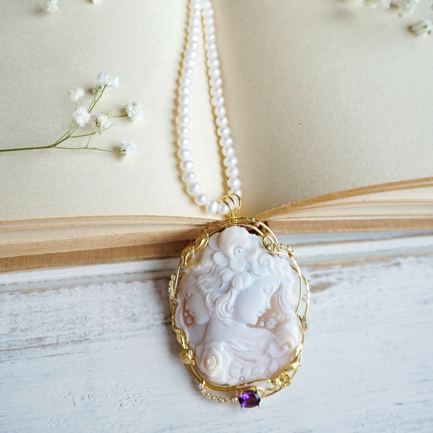 Charming Cameo Necklace with Amethyst Stone