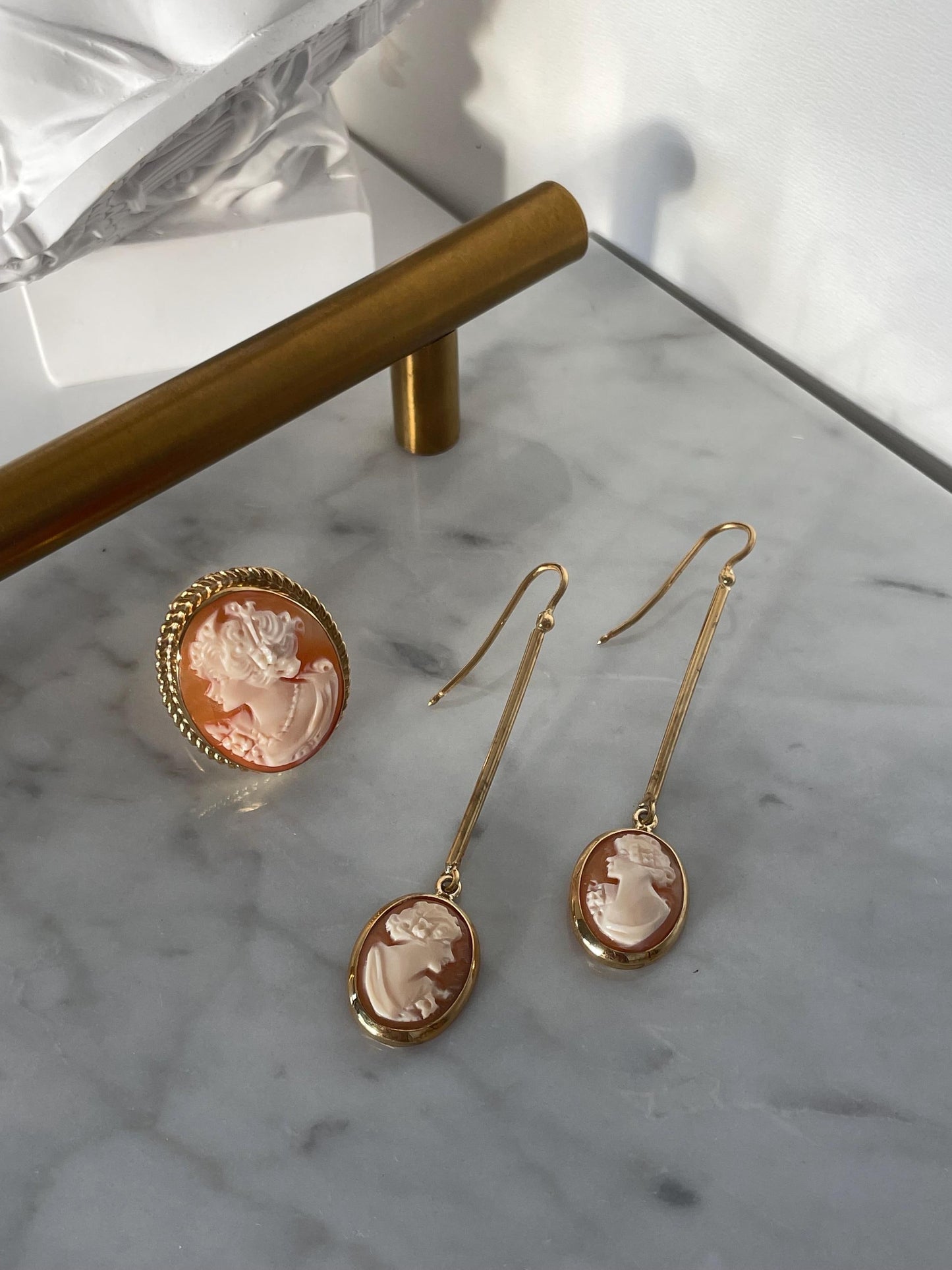 18k Gold Cameo Drop Earrings